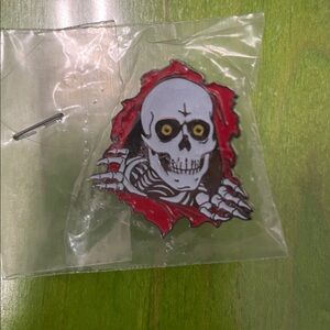Powell Peralta Ripper Skull  Pin